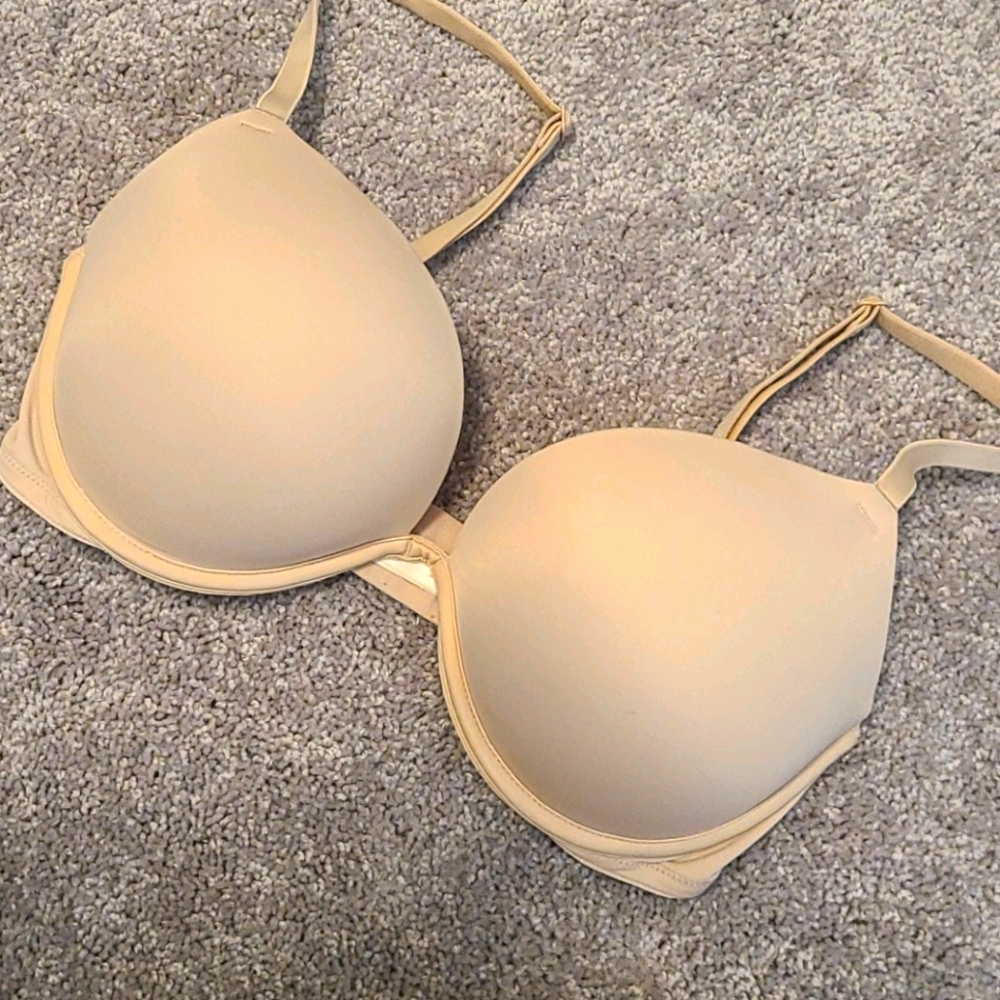 32DD Victoria Secret Pink Super PushUp